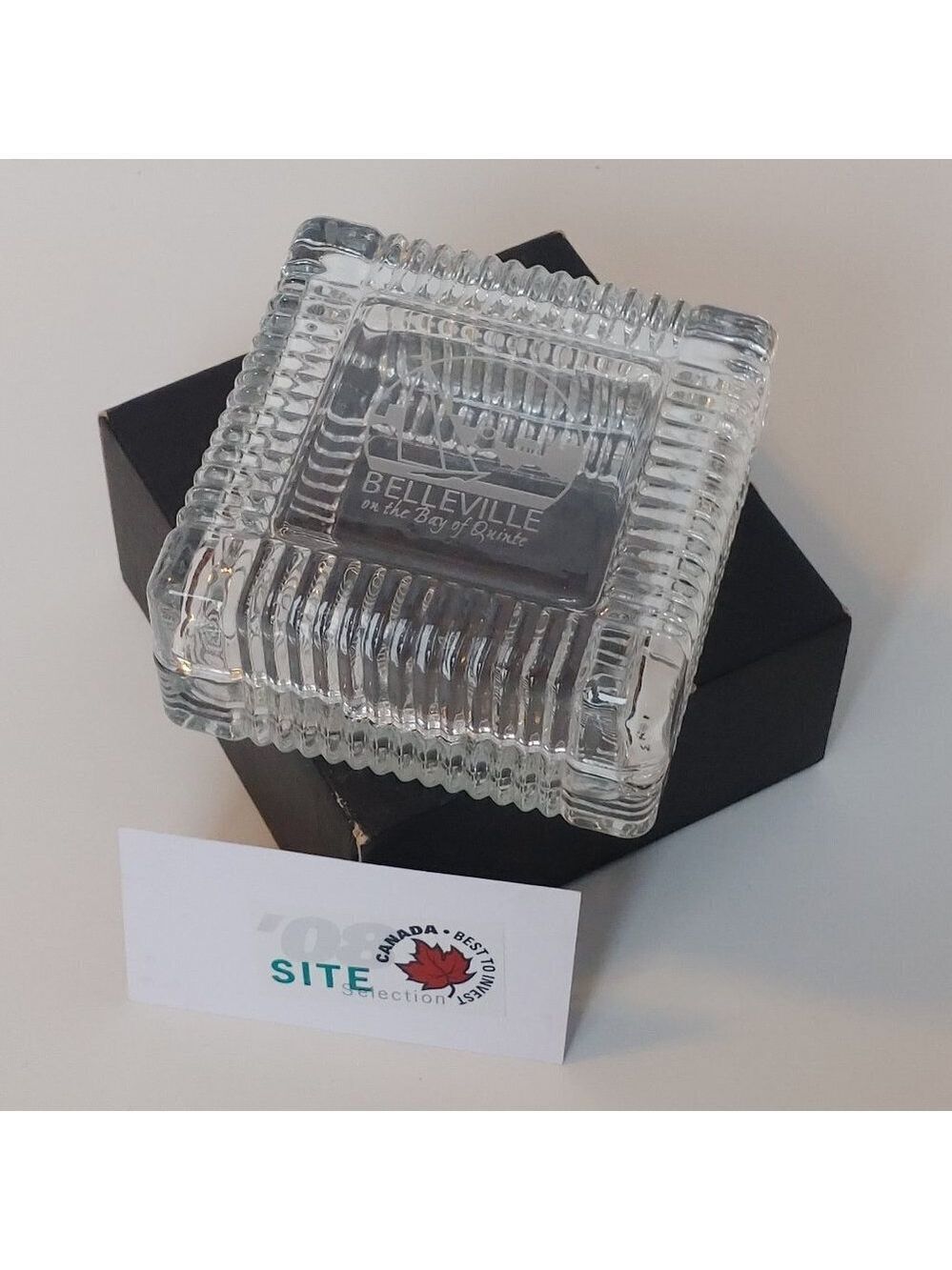 LOVELY Belleville on the Bay of Quinte Glass Keepsake Box Trinket Dish 2008